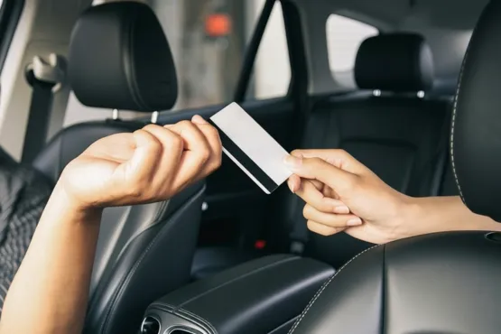 paiement au chauffeur taxi bassens transport